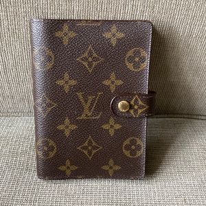 Louis Vuitton agenda pm